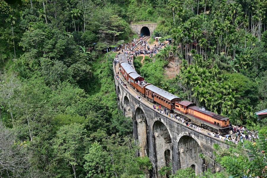 Visit the Nine Arches Bridge